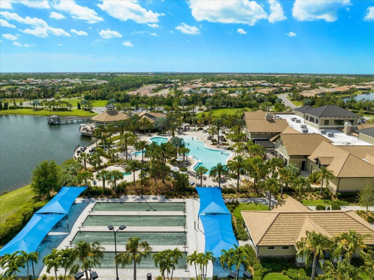 17725 Northwood Pl., Bradenton, FL 34202 Photo