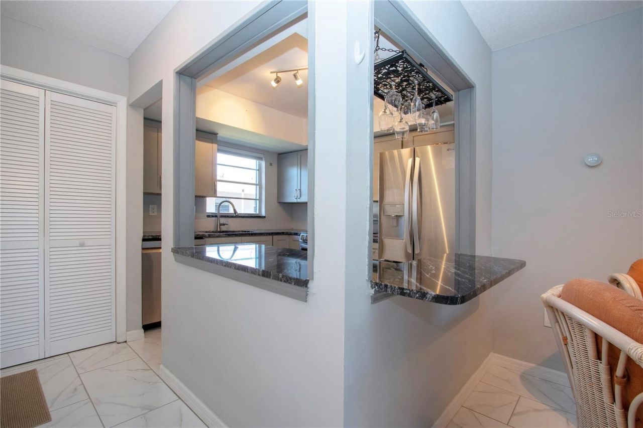 2115 9th Avenue W, Unit 2A, Bradenton, FL 34205 Photo