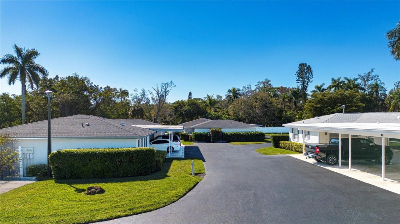 2115 9th Avenue W, Unit 2A, Bradenton, FL 34205 Photo