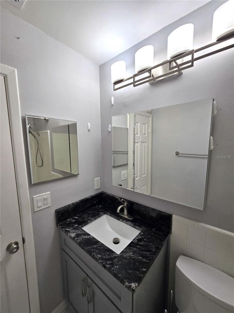 2115 9th Avenue W, Unit 2A, Bradenton, FL 34205 Photo