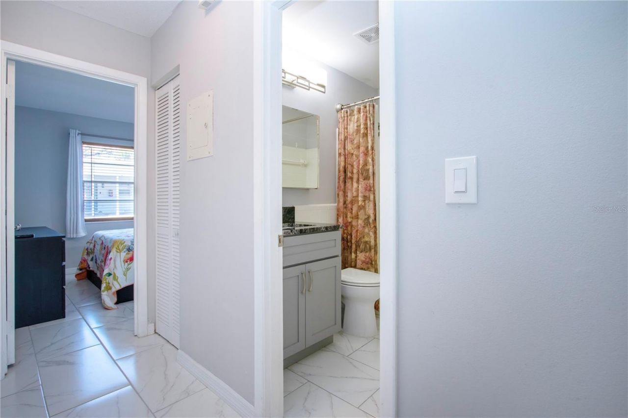 2115 9th Avenue W, Unit 2A, Bradenton, FL 34205 Photo