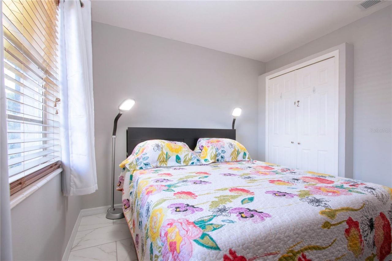 2115 9th Avenue W, Unit 2A, Bradenton, FL 34205 Photo