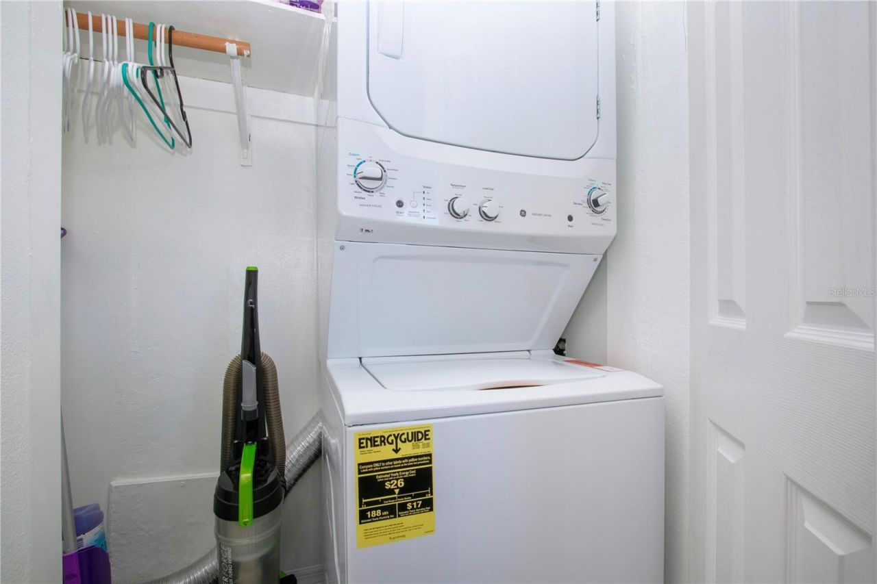 2115 9th Avenue W, Unit 2A, Bradenton, FL 34205 Photo