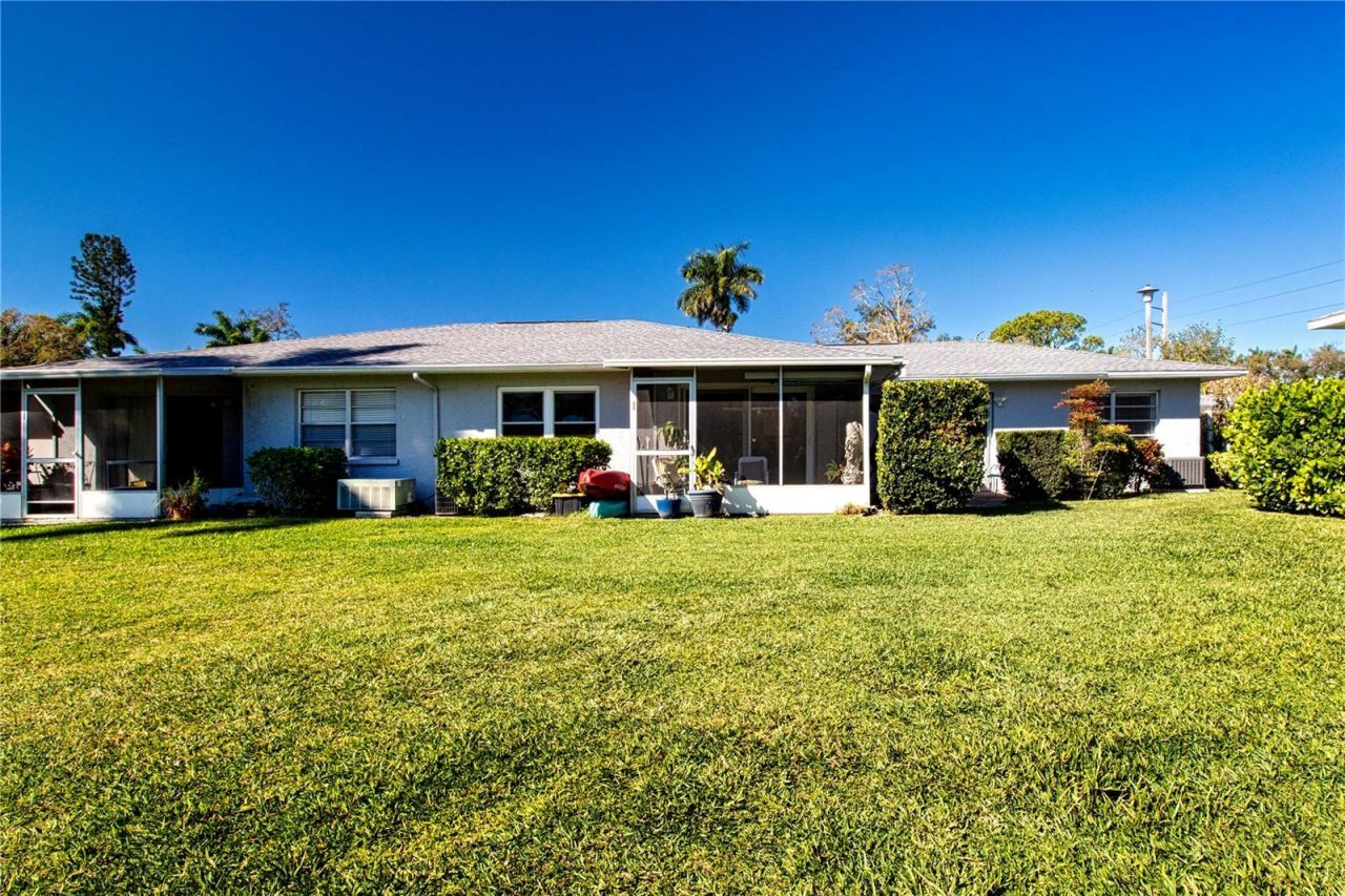 2115 9th Avenue W, Unit 2A, Bradenton, FL 34205 Photo