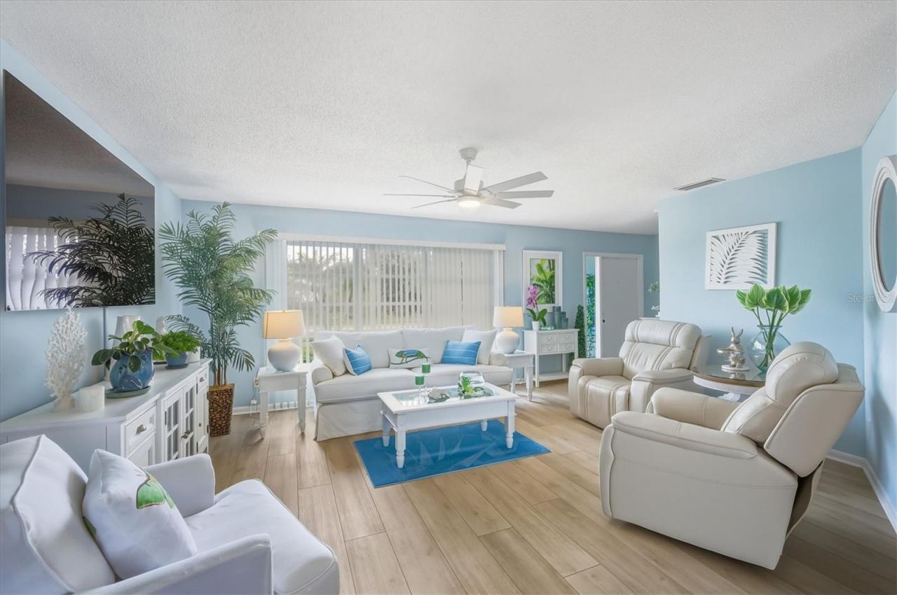 12577 SW Kings Row, Lake Suzy, FL 34269 Photo