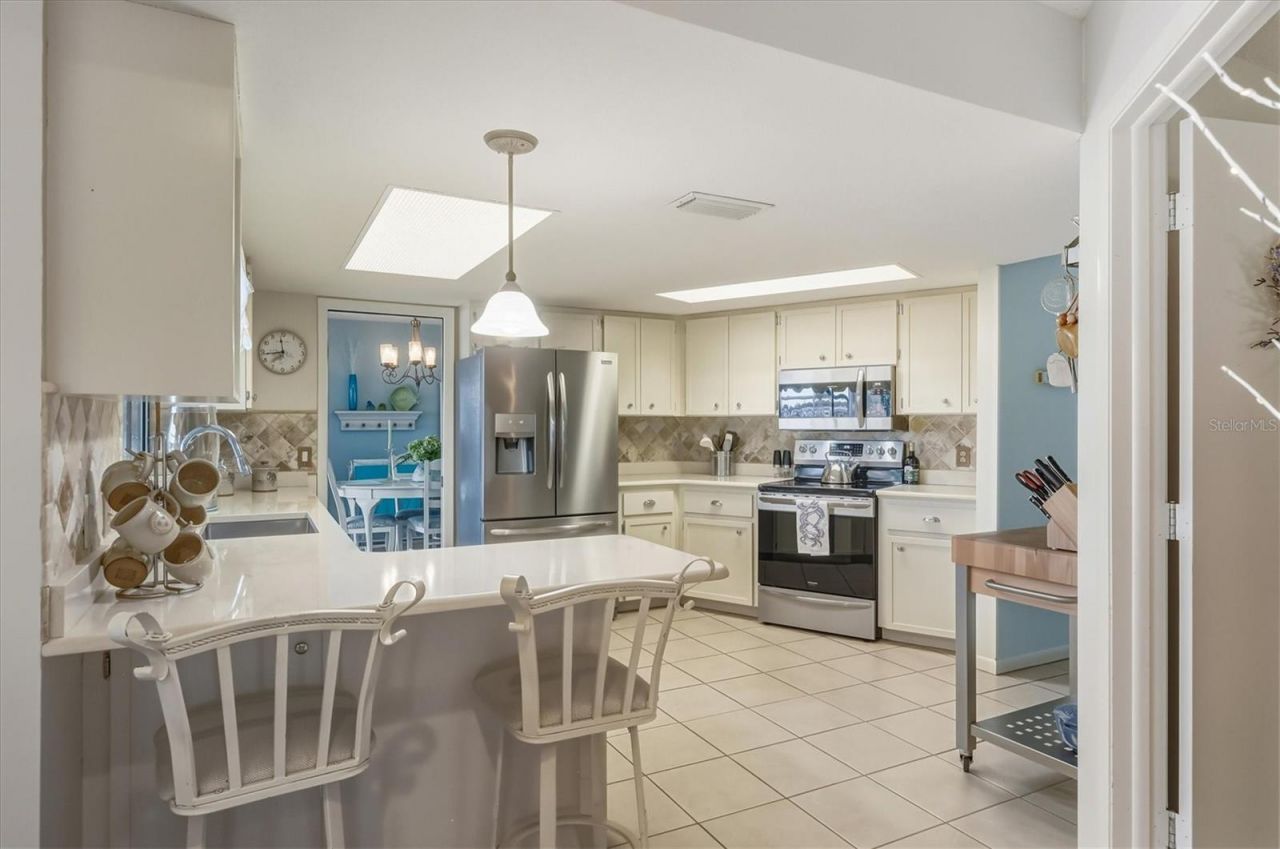 12577 SW Kings Row, Lake Suzy, FL 34269 Photo