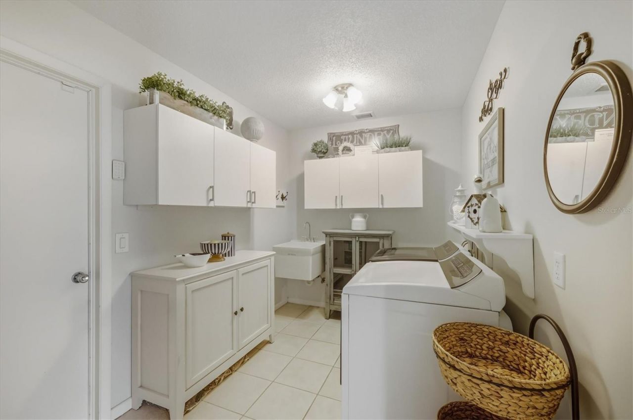 12577 SW Kings Row, Lake Suzy, FL 34269 Photo