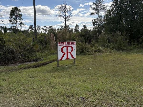 FROSTPROOF, FL 33843
