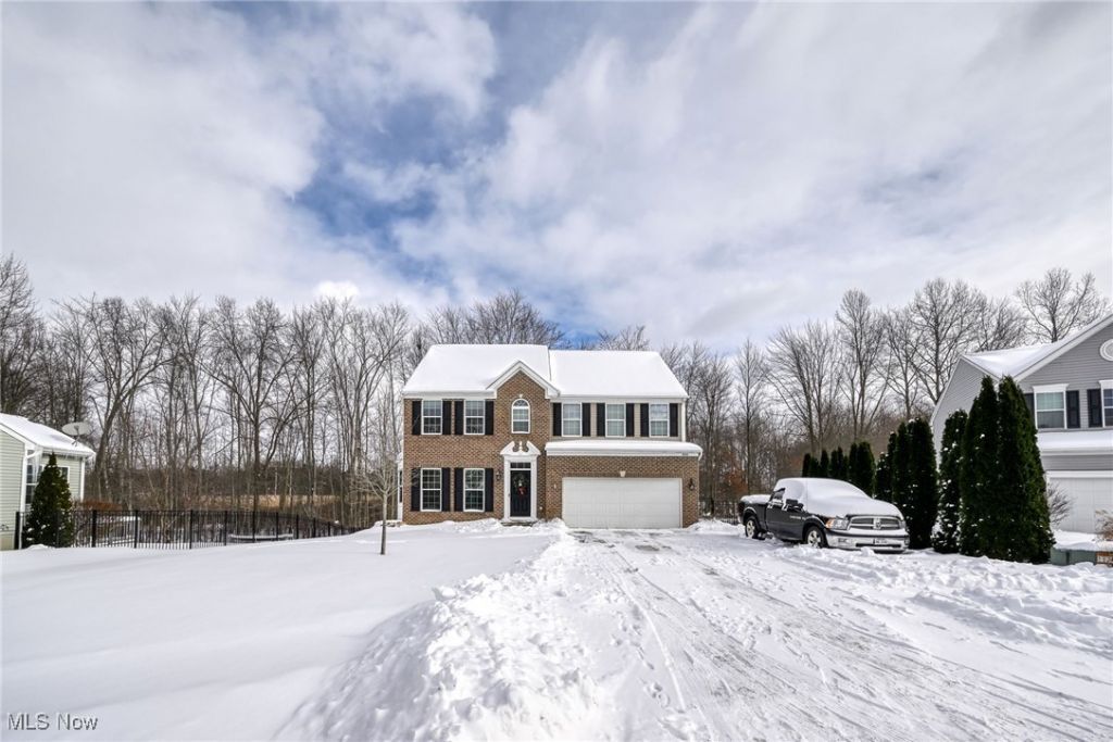 3910 Willow Way, Kent, OH 44240 Main Photo