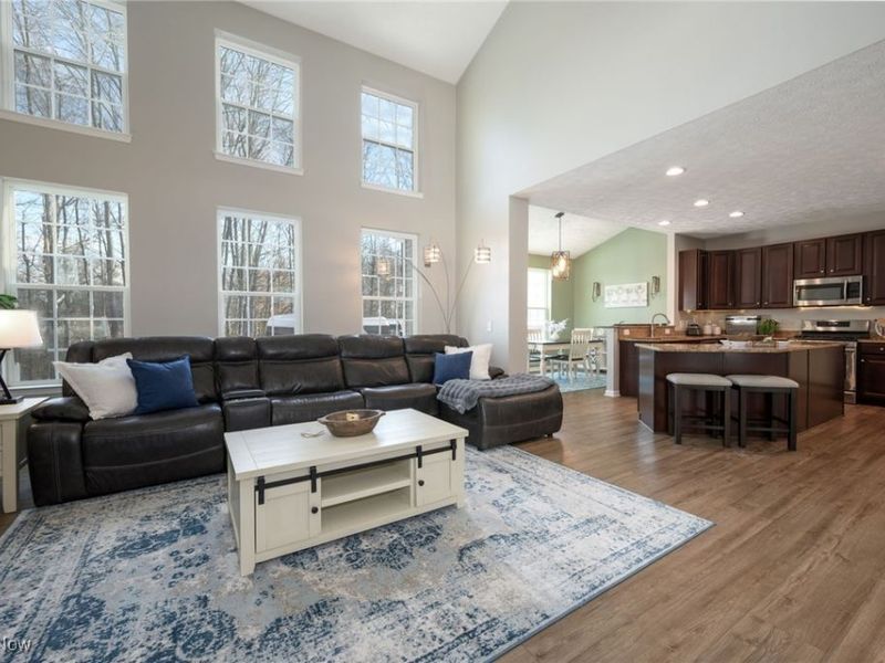 3910 Willow Way, Kent, OH 44240 Photo 7