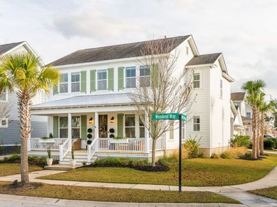 3621 Woodend Way, Mount Pleasant, SC 29466