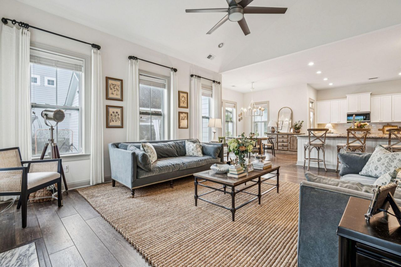 3621 Woodend Way Photo 15