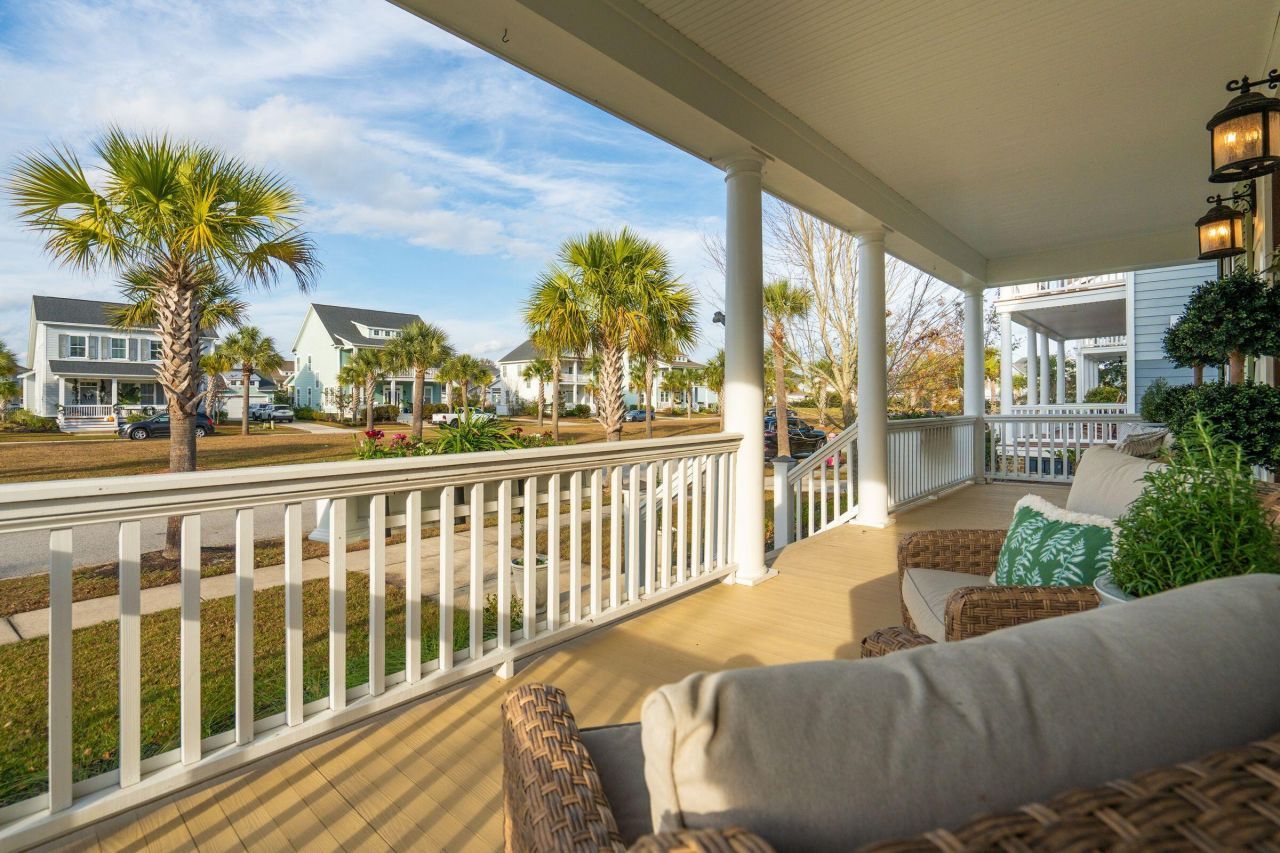 3621 Woodend Way Photo 8