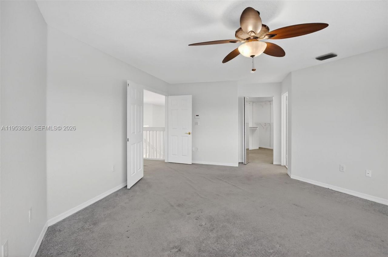 1303 NW 167th Ave, Pembroke Pines, FL 33028 Photo