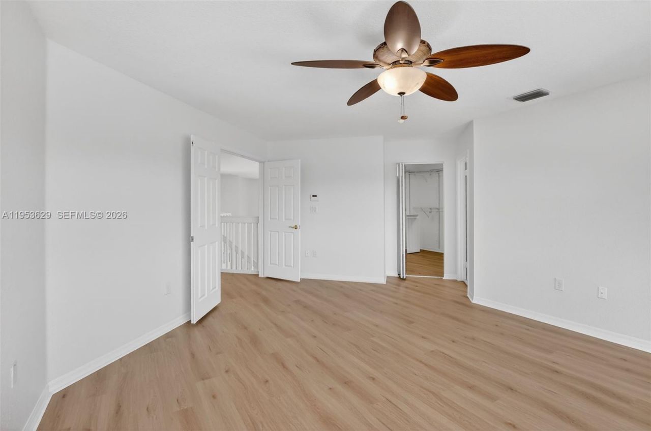 1303 NW 167th Ave, Pembroke Pines, FL 33028 Photo