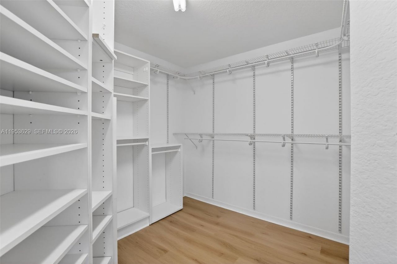 1303 NW 167th Ave, Pembroke Pines, FL 33028 Photo