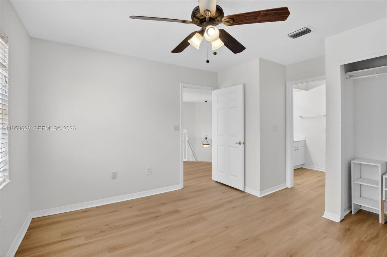 1303 NW 167th Ave, Pembroke Pines, FL 33028 Photo