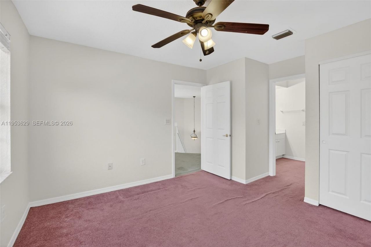 1303 NW 167th Ave, Pembroke Pines, FL 33028 Photo