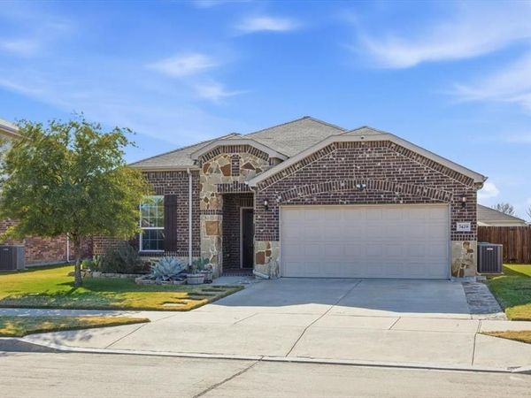 7429 Charbray Road, Fort Worth, TX 76131