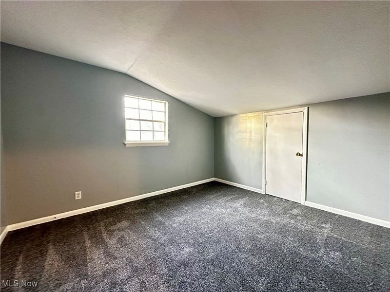 2526 Valley View Drive, Belpre, OH 45714 Photo 27