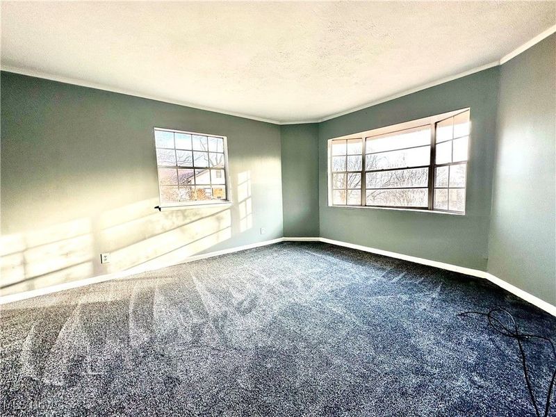 2526 Valley View Drive, Belpre, OH 45714 Photo 3