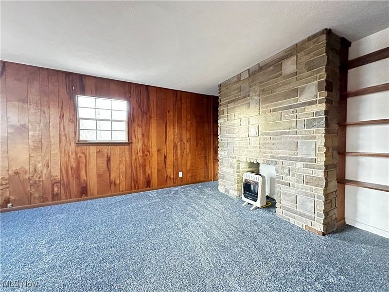 2526 Valley View Drive, Belpre, OH 45714 Photo 6