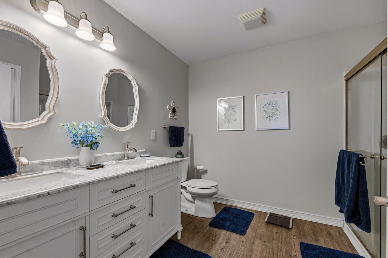 496 Charter Dr. Photo 17