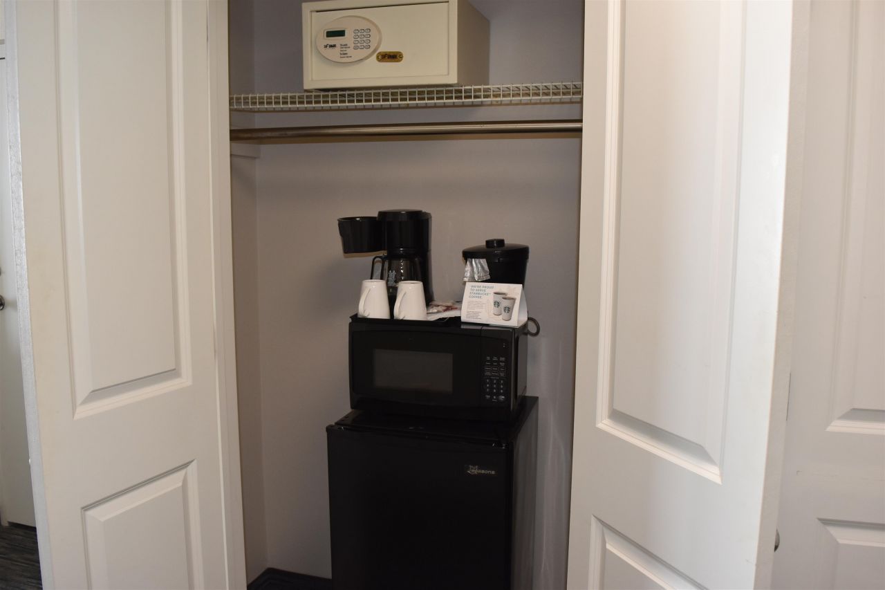 1105 S Ocean Blvd.  Photo 7