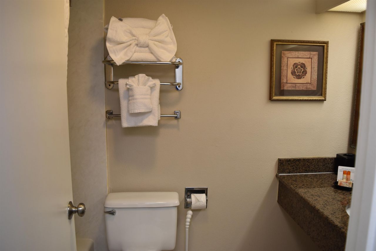 1105 S Ocean Blvd.  Photo 9