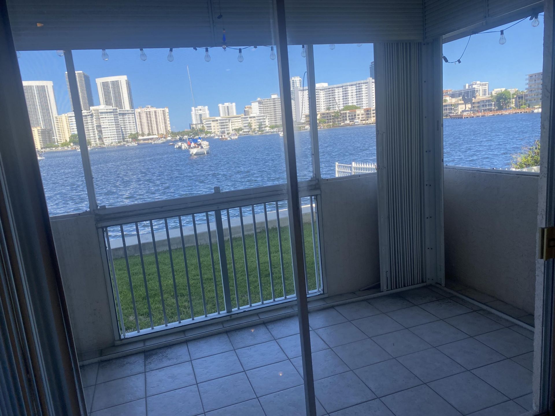 462 Golden Isles Drive, Unit 110, Hallandale Beach, FL 33009 Photo
