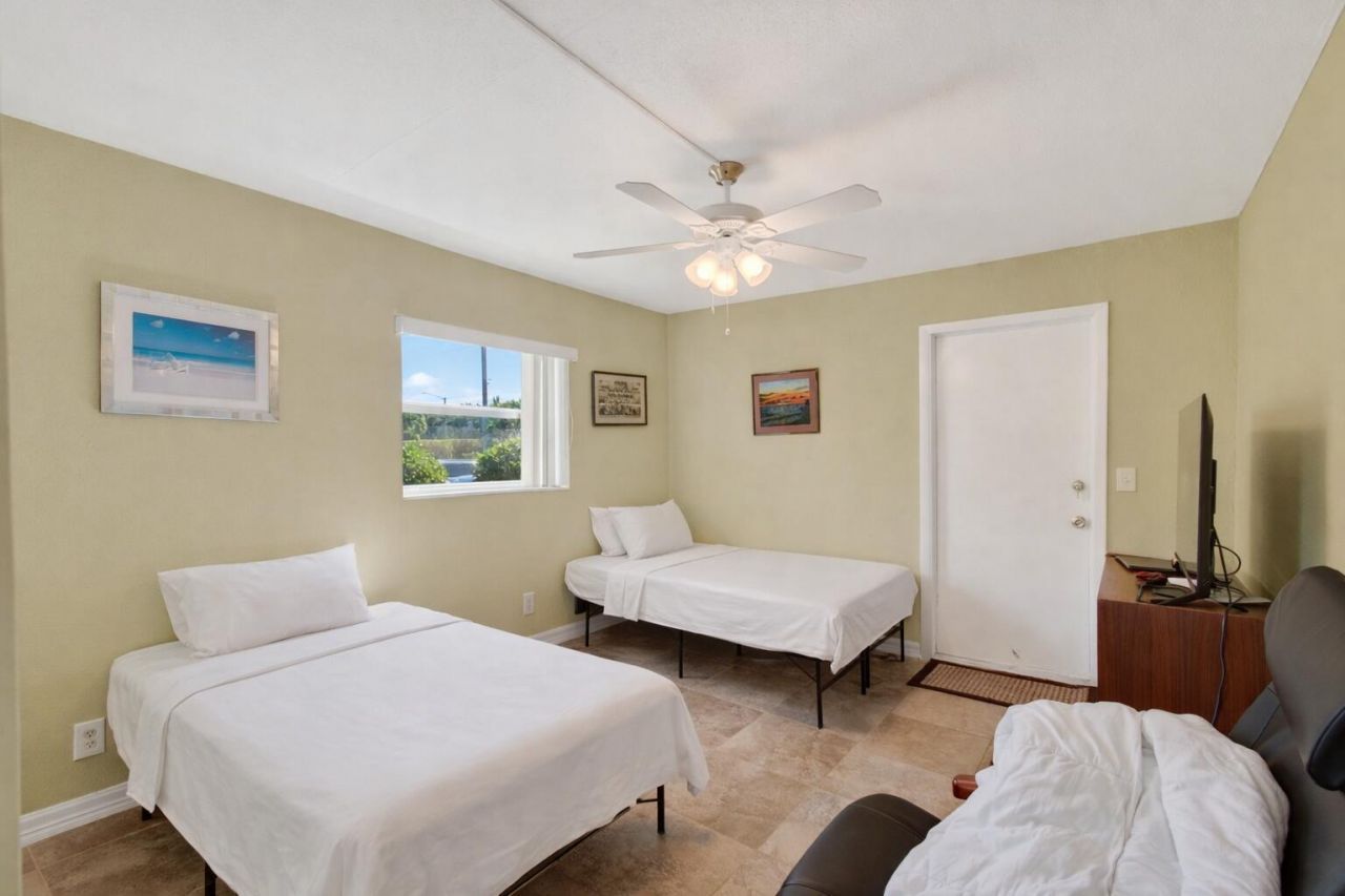 256 Flanders F, Delray Beach, FL 33484 Photo