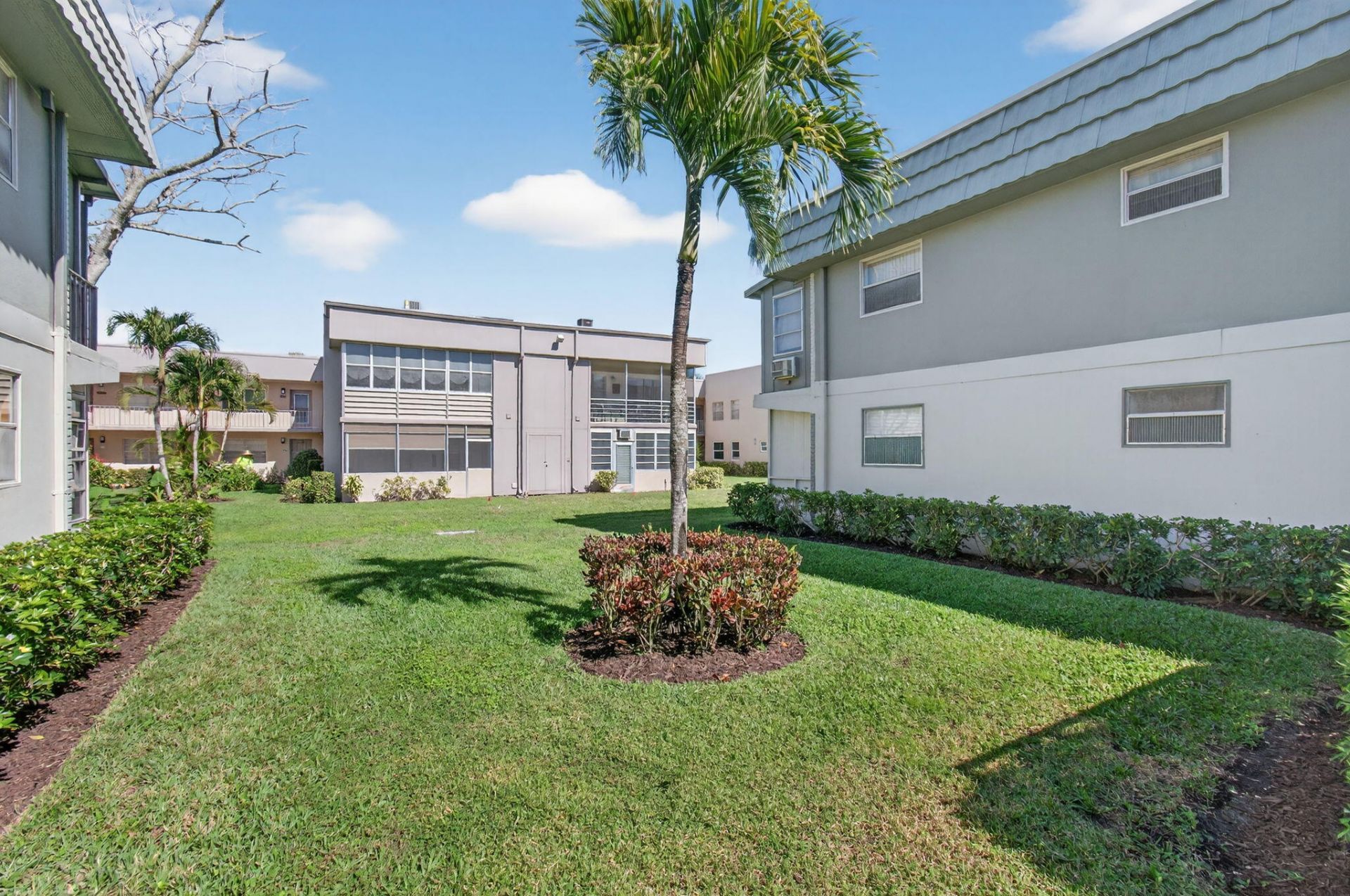 256 Flanders F, Delray Beach, FL 33484 Photo