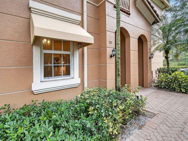 4891 Bonsai Circle, Unit 101, Palm Beach Gardens, FL 33418