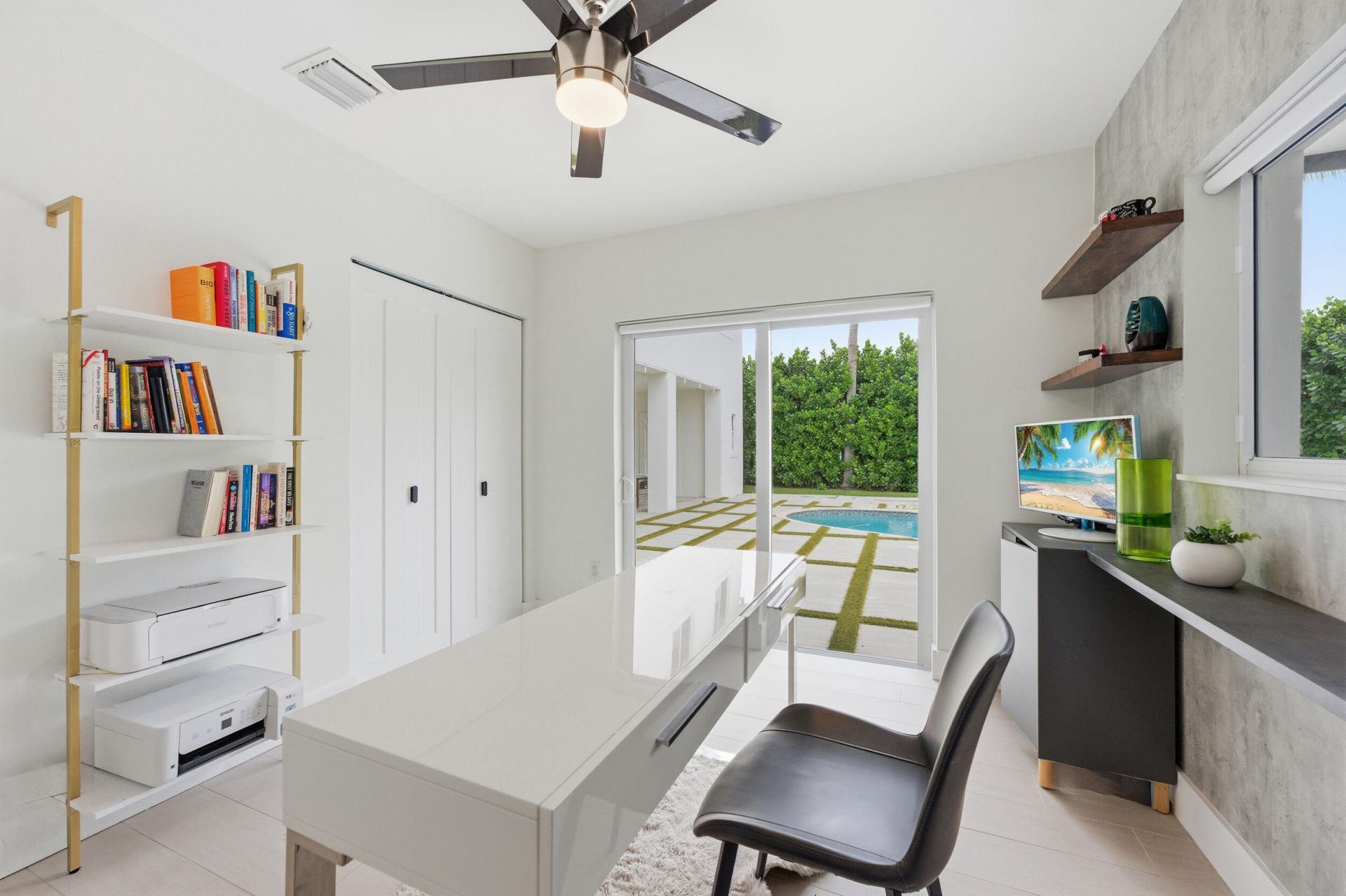 1044 NW 6th Drive, Boca Raton, FL 33486 Photo