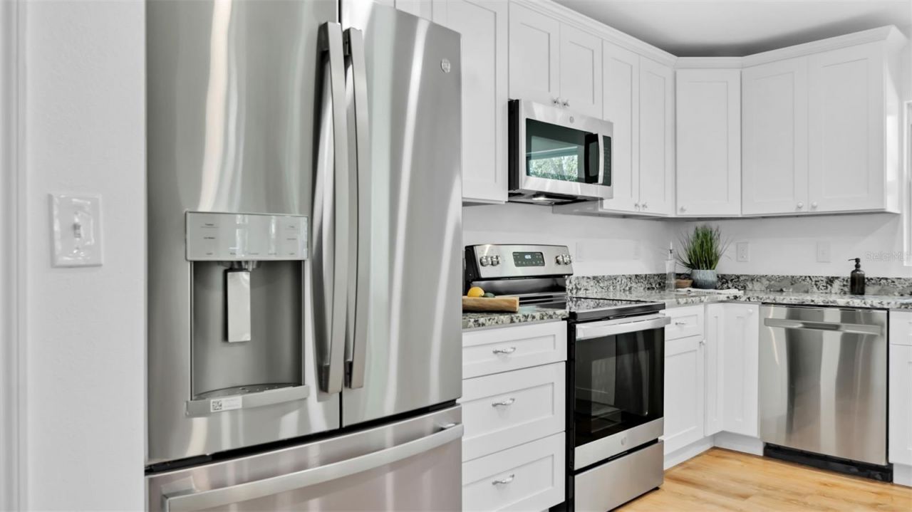 4694 Yarmouth Avenue S, Saint Petersburg, FL 33711 Photo