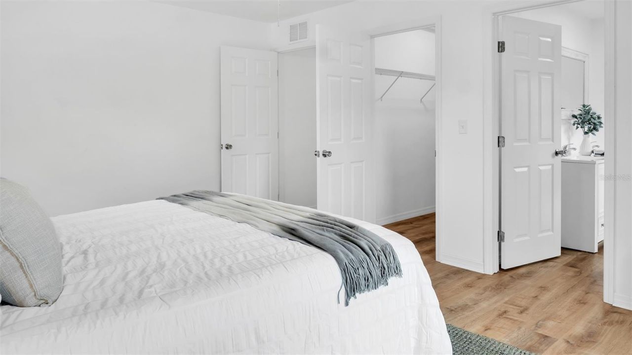 4694 Yarmouth Avenue S, Saint Petersburg, FL 33711 Photo