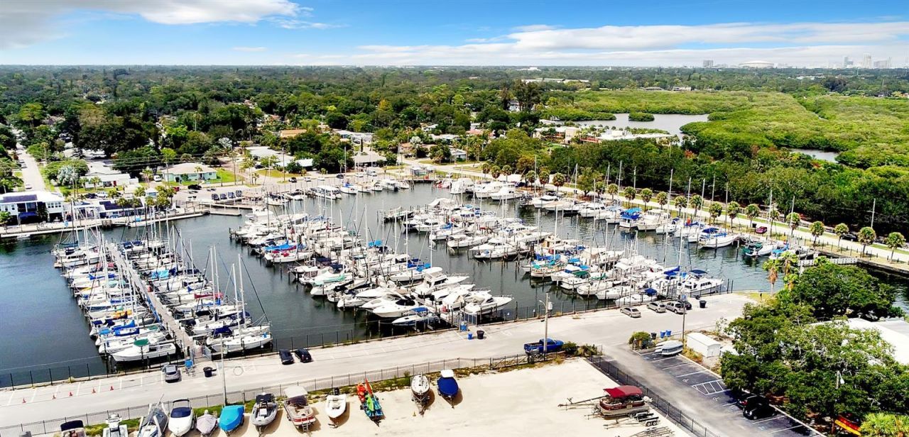 4694 Yarmouth Avenue S, Saint Petersburg, FL 33711 Photo