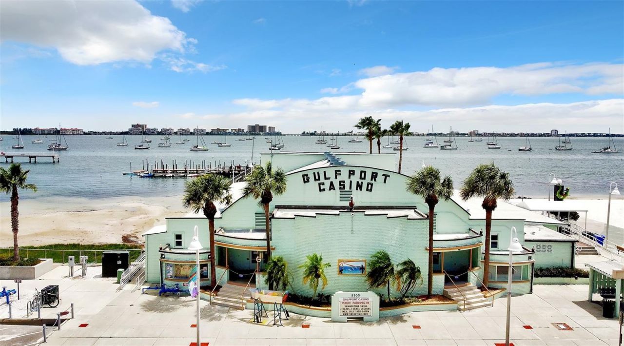 4694 Yarmouth Avenue S, Saint Petersburg, FL 33711 Photo