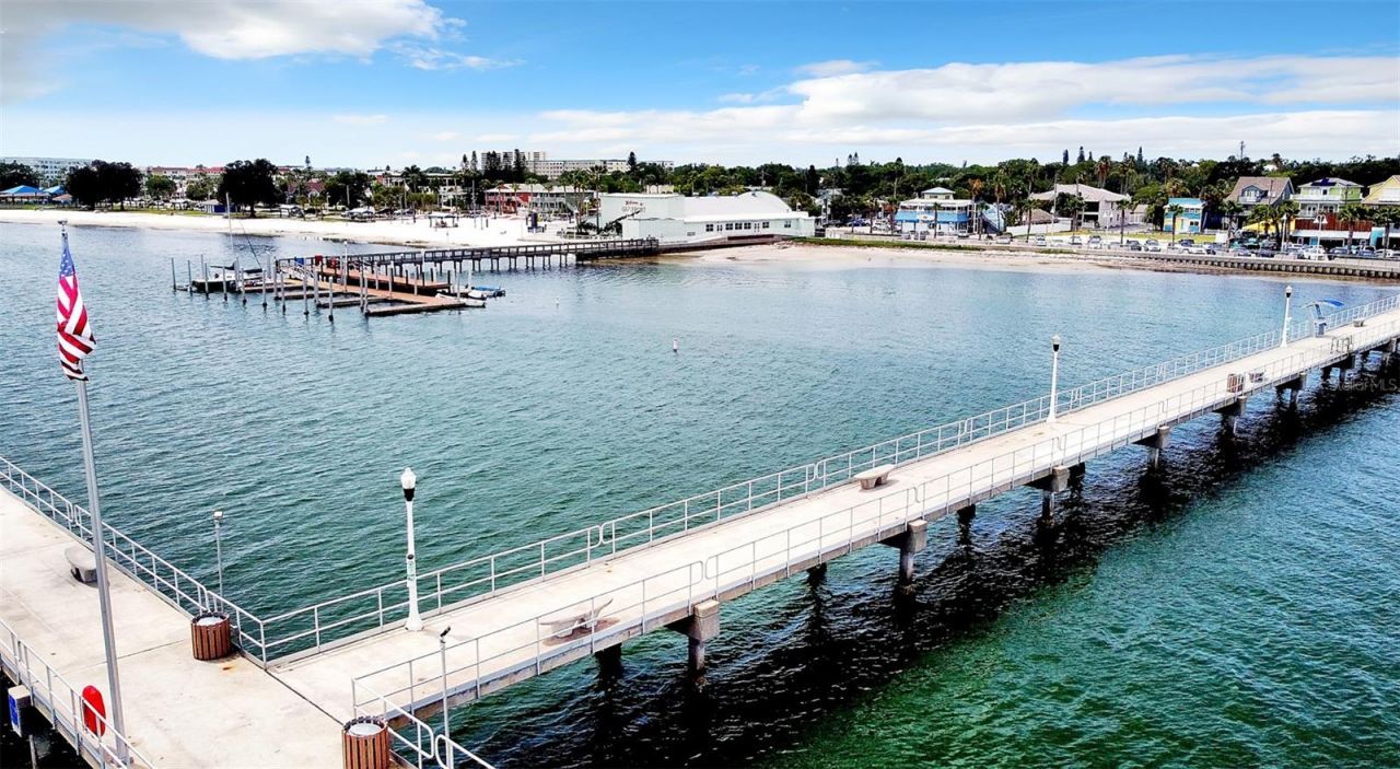 4694 Yarmouth Avenue S, Saint Petersburg, FL 33711 Photo