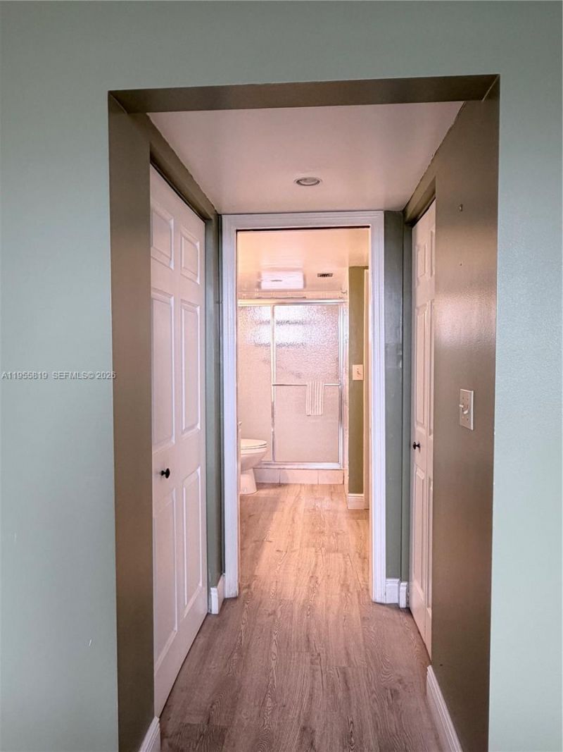 901 Colony Point Cir, Unit 505, Pembroke Pines, FL 33026 Photo