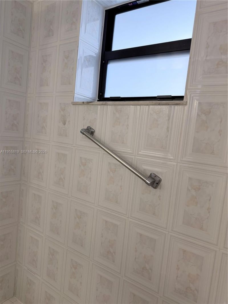 901 Colony Point Cir, Unit 505, Pembroke Pines, FL 33026 Photo