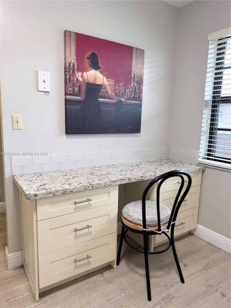 901 Colony Point Cir, Unit 505, Pembroke Pines, FL 33026 Photo