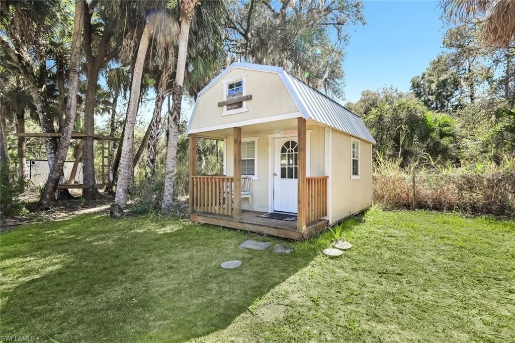 1720 Greenwood Ave, Lehigh Acres, FL 33972 Photo