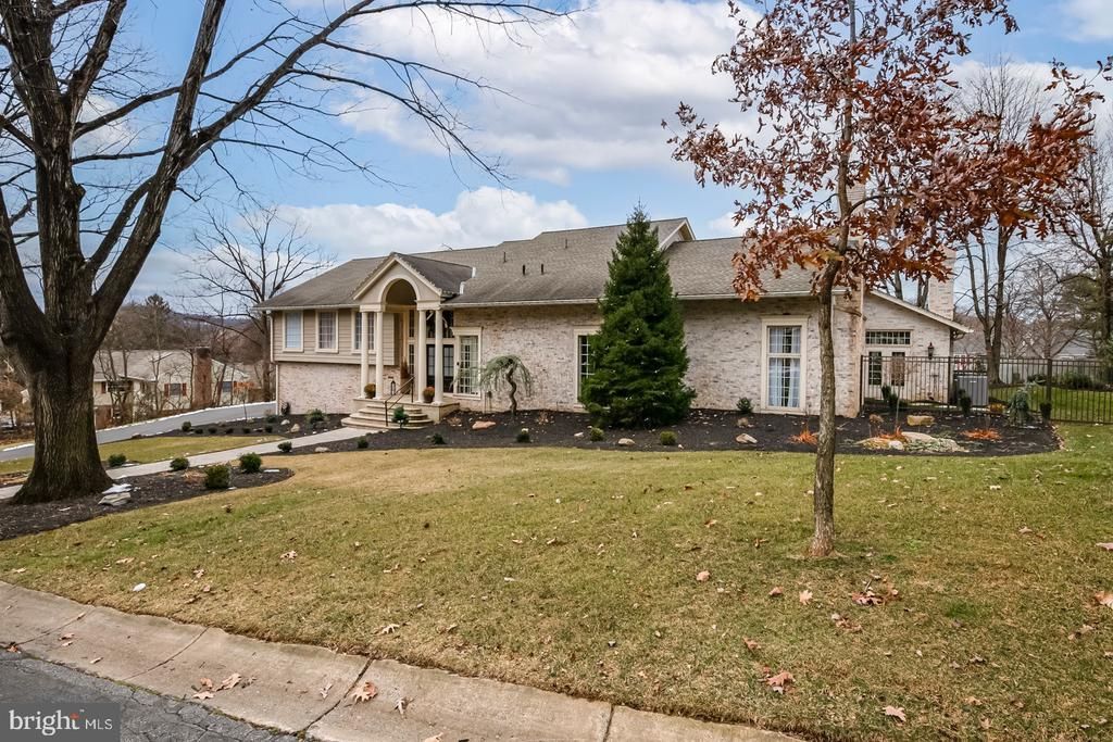 1504 Old Mill Road, Reading, PA 19610 Main Photo