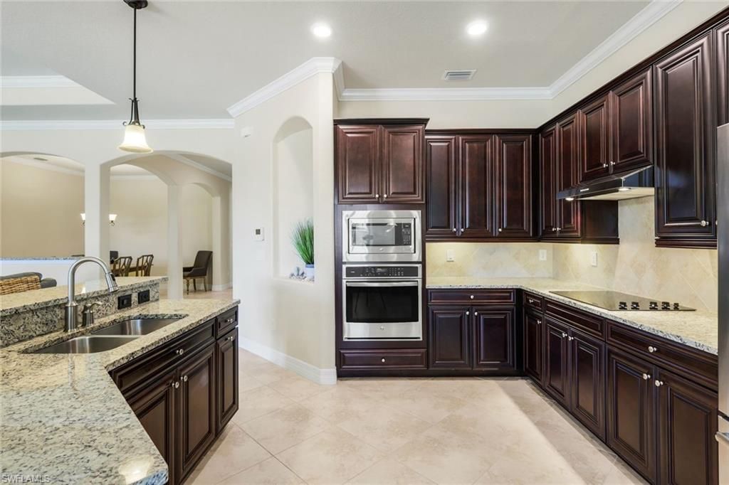 28085 Wicklow Ct, Bonita Springs, FL 34135 Photo