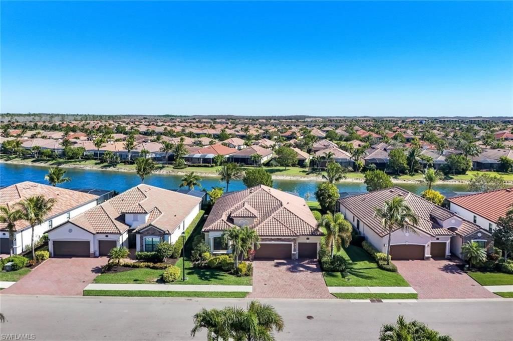 28085 Wicklow Ct, Bonita Springs, FL 34135 Photo