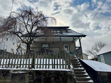 23 Arch Avenue SE, Massillon, OH 44646