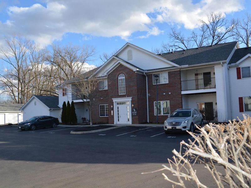 3137 Heron Pointe , Unit 202, Columbus, OH 43231 Photo 2