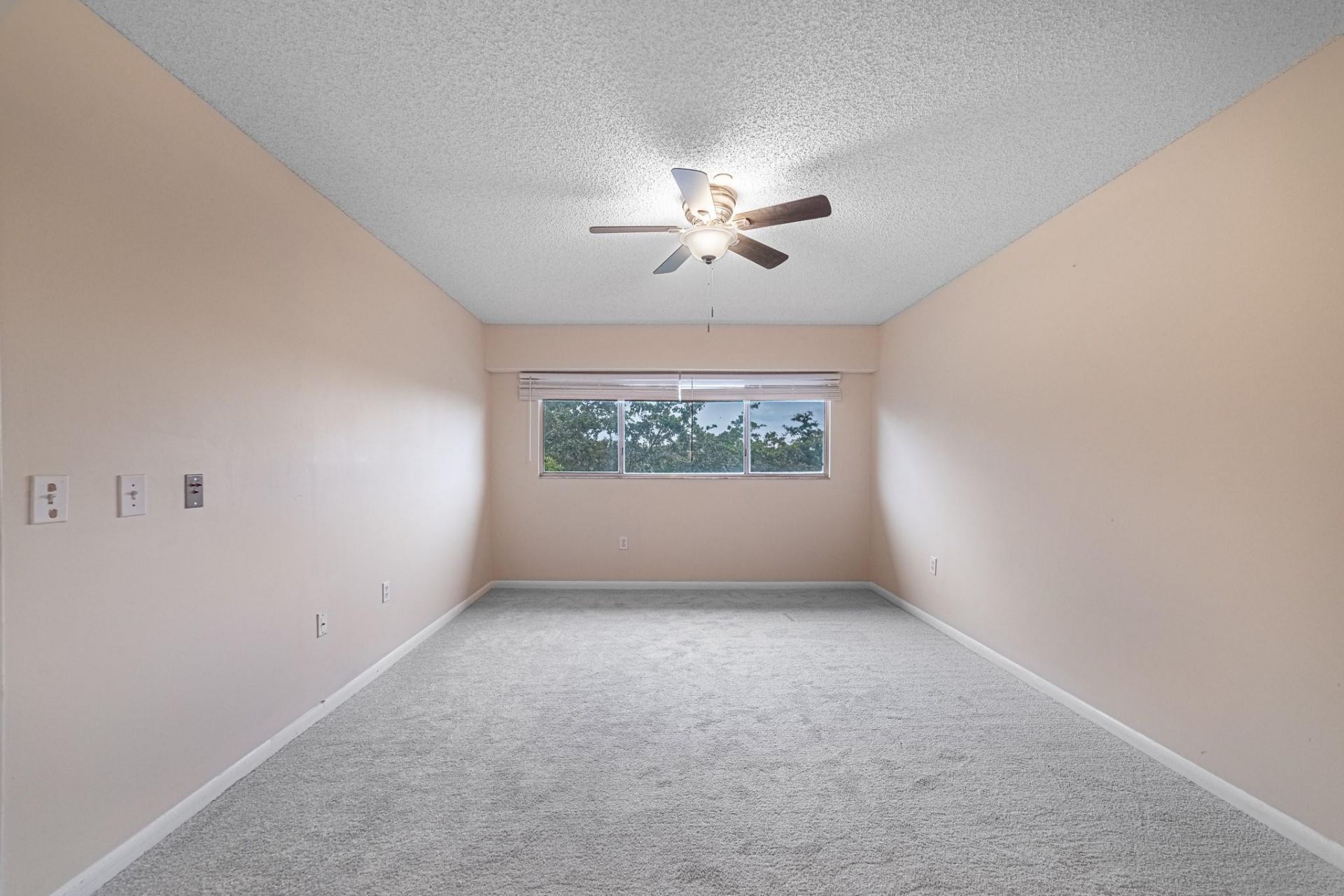 901 SW 141st Avenue, Unit 406M, Pembroke Pines, FL 33027 Photo