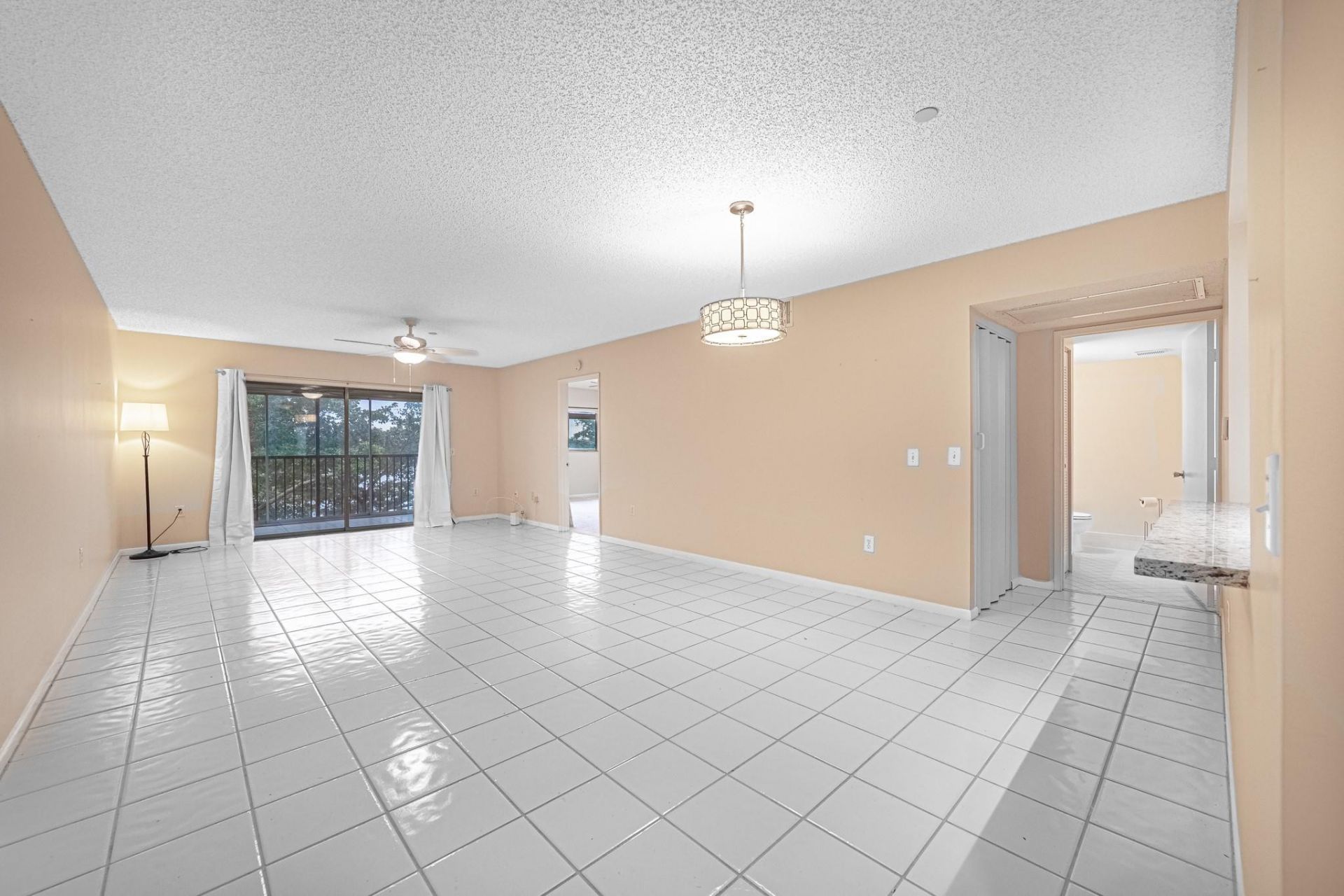 901 SW 141st Avenue, Unit 406M, Pembroke Pines, FL 33027 Photo